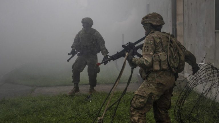 US soldiers